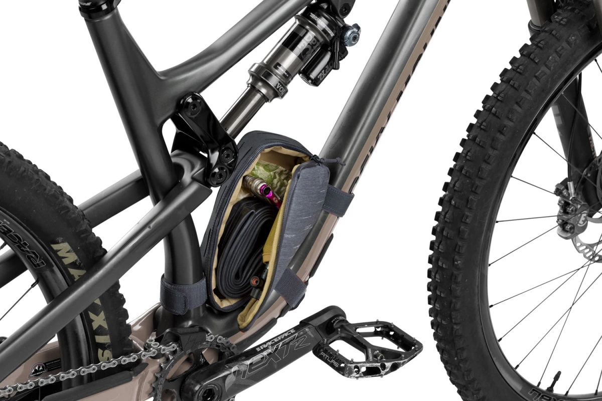 Evoc Multi Frame Pack M 1L - Rahmentasche – Bild 10